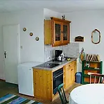 Haus Martina Апартаменты *